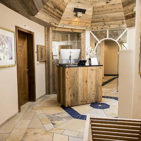 Hotel Waldhotel & - For Body & Soul 4*