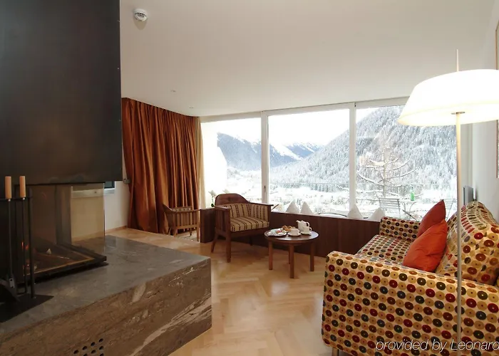 Waldhotel & - For Body & Soul Νταβός