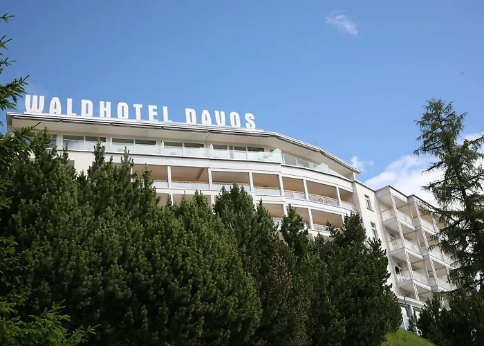 Ξενοδοχείο Waldhotel & - For Body & Soul Νταβός