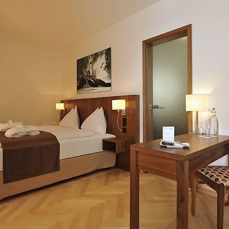 Waldhotel & - For Body & Soul Давос